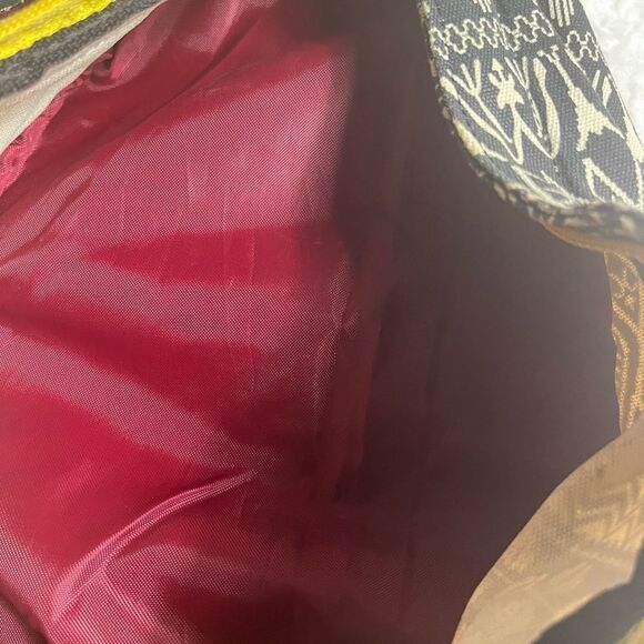 Kava Sling back Rope Backpack Batik Black White Print. - Picture 10 of 10